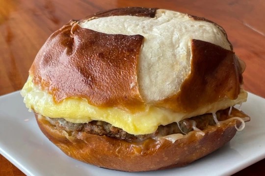 Breakfast sandwich